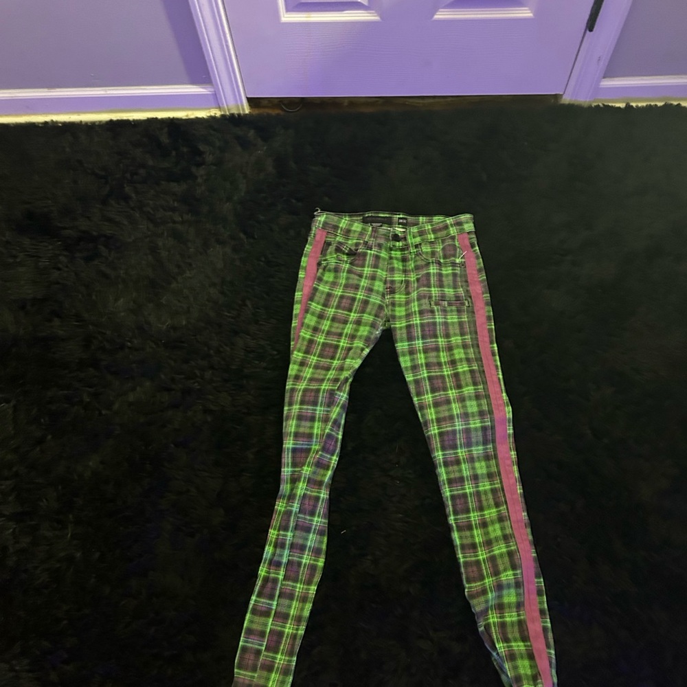 pants and jacket set